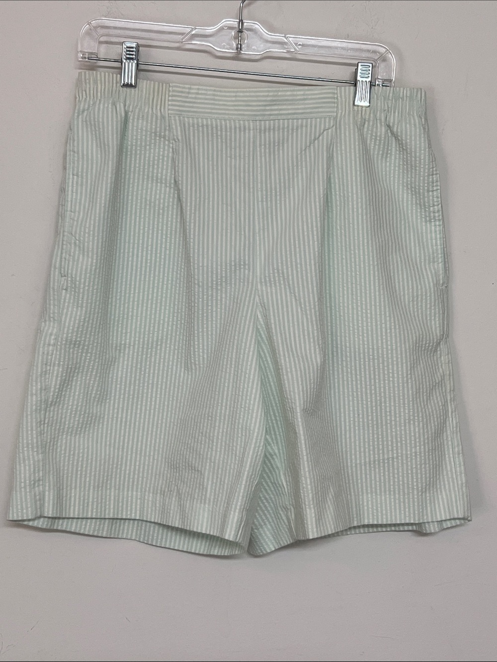 🌞 Koret Francisca Vintage 90s Pale Mint Pin Striped Seersucker Shorts women size